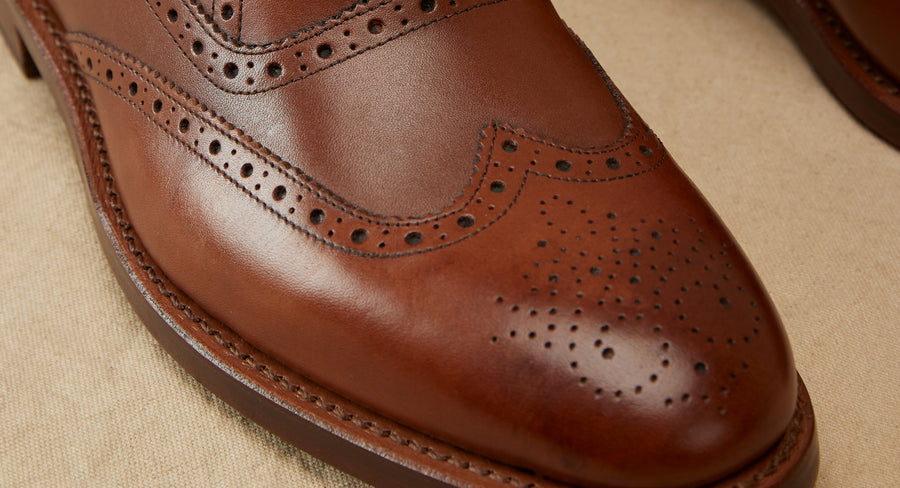 Aldeburgh Dark Tan | Oxford Brogue | Men's Shoes | Oliver Sweeney