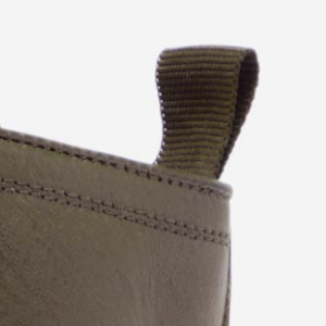 Closeup of Cotton heel pull tab